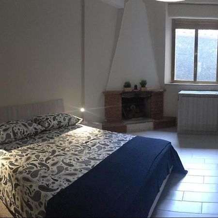 Bed and Breakfast Da Zio Toto Шилла Екстер'єр фото
