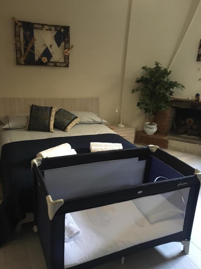 Bed and Breakfast Da Zio Toto Шилла Екстер'єр фото